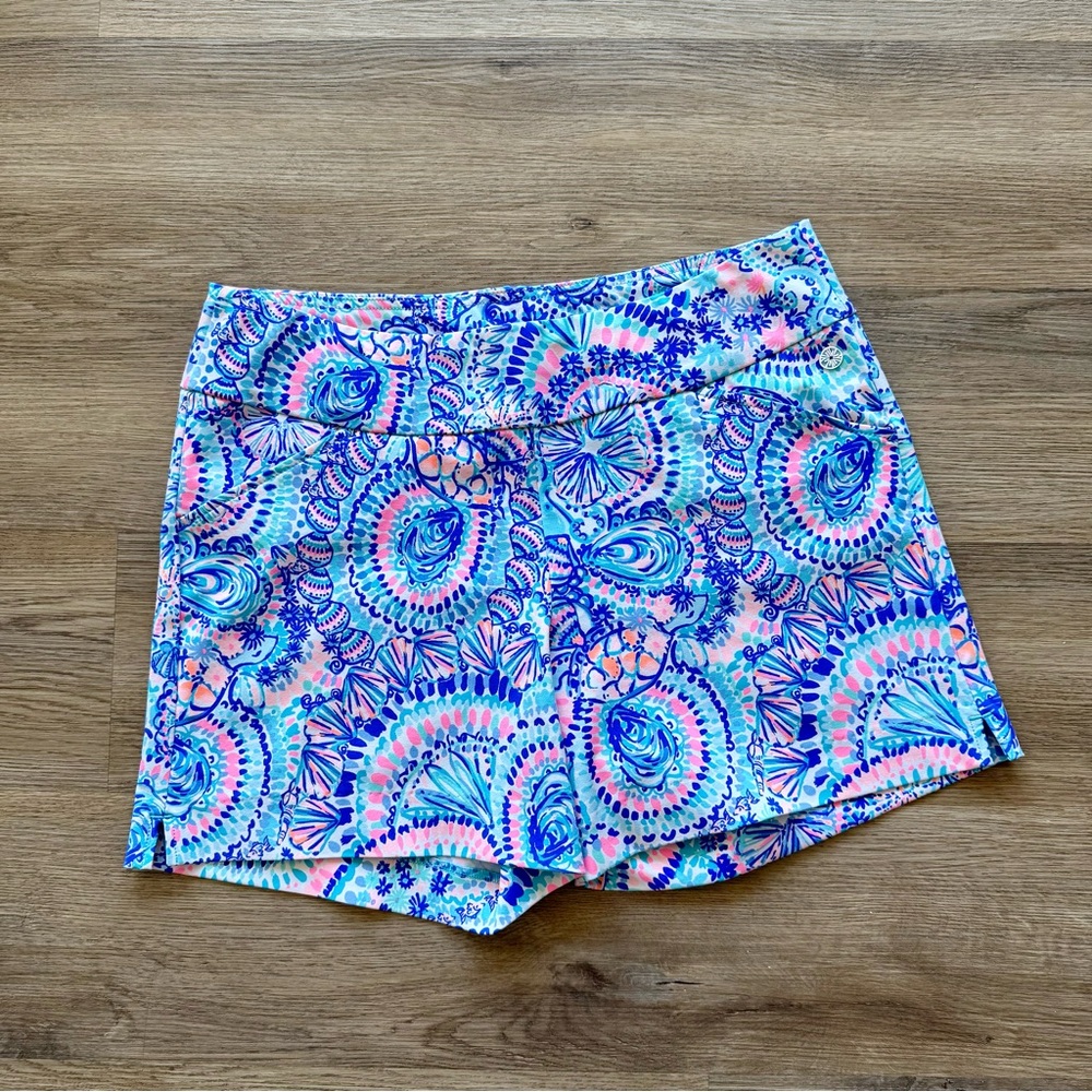 Lilly Pulitzer Luxletic Nakia shorts 5”